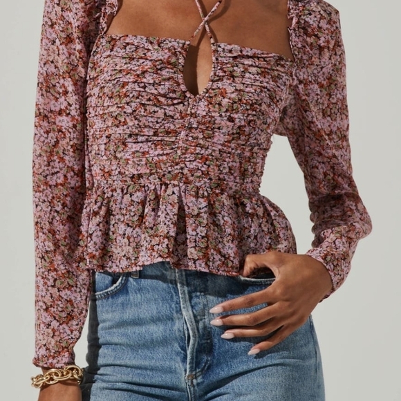 Floral Long Sleeve Women's Top - Picture 1 of 4